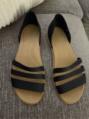 CROCS Tulum Black Sandals size 10